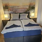 Kuestenzauber - Balkon - Modern - Paytv Wilhelmshaven